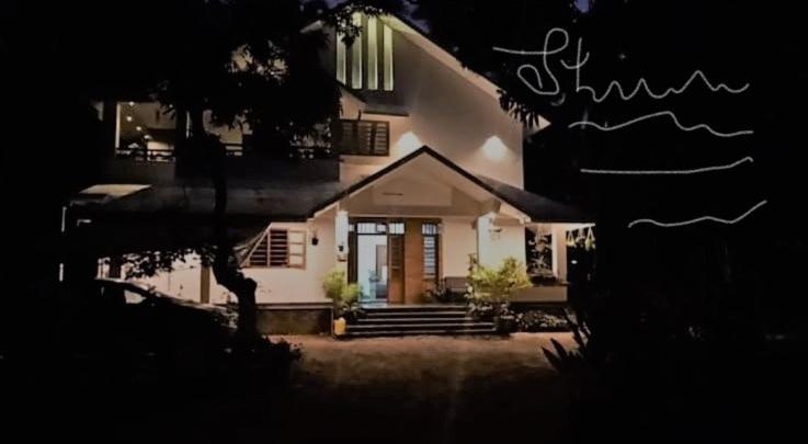 Shruthi'S Aarohi-Nature'S Retreat Mulappilangād エクステリア 写真