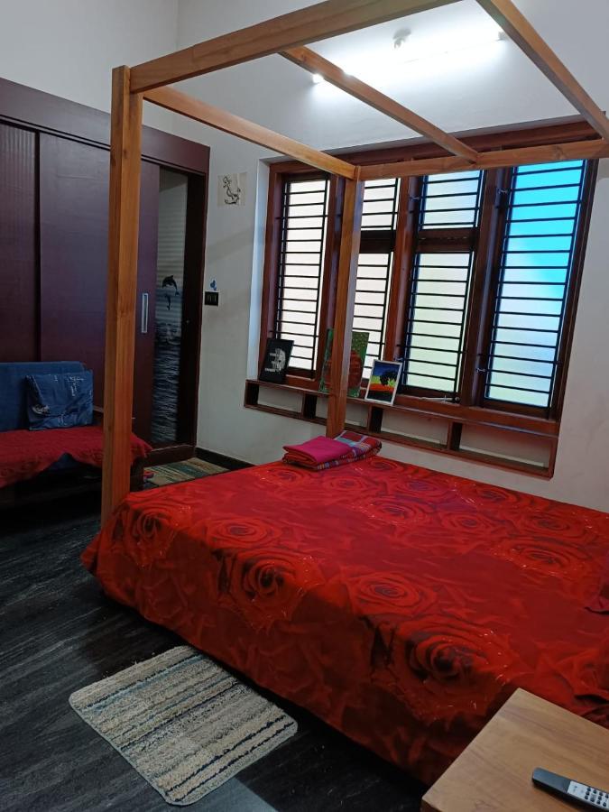 Shruthi'S Aarohi-Nature'S Retreat Mulappilangād エクステリア 写真